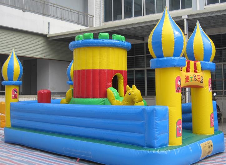 Inflatable Games-Inflatable Fun City